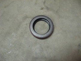 CLUTCH SHAFT OIL SEAL