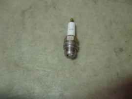 SPARK PLUG